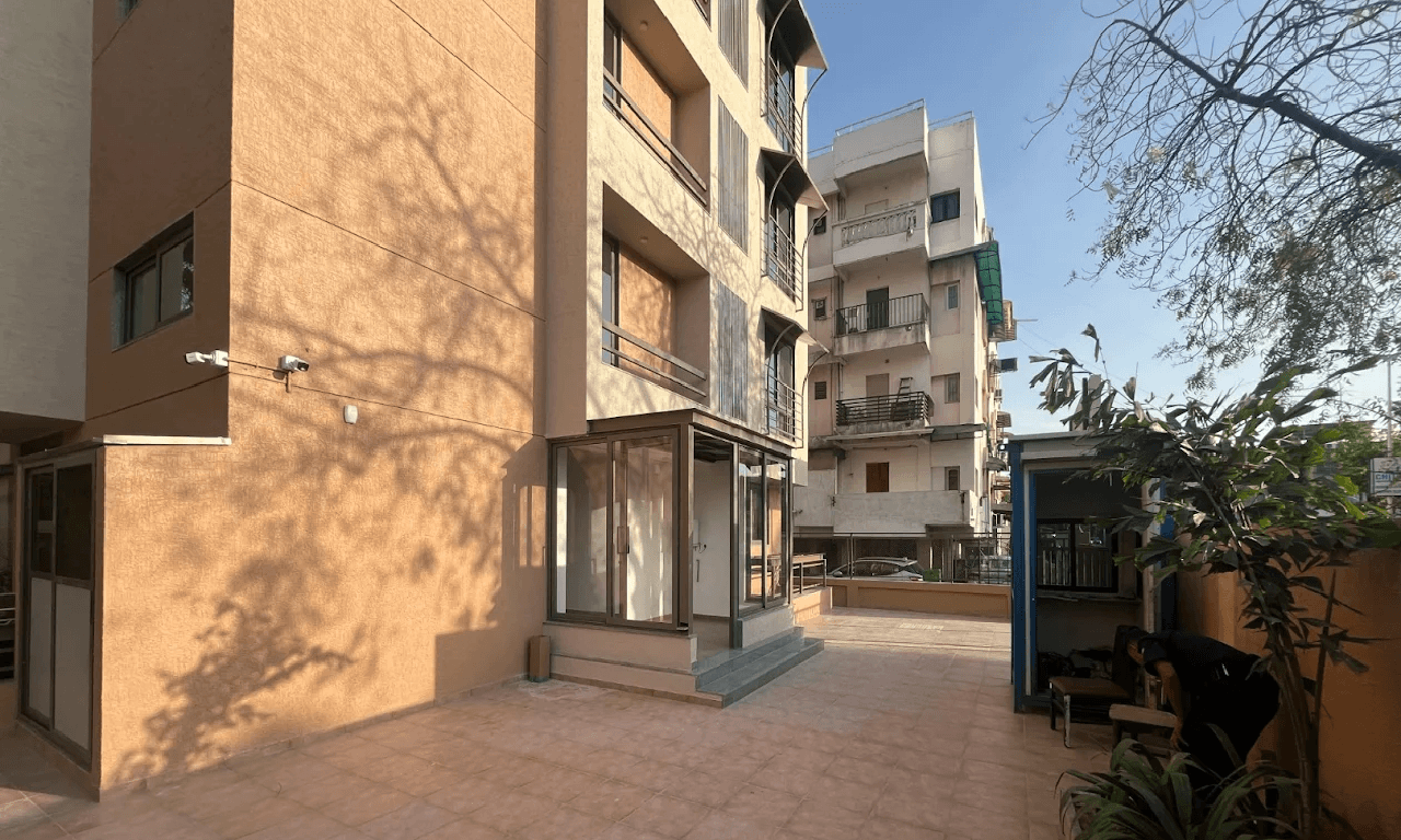PG in Satellite Ahmedabad