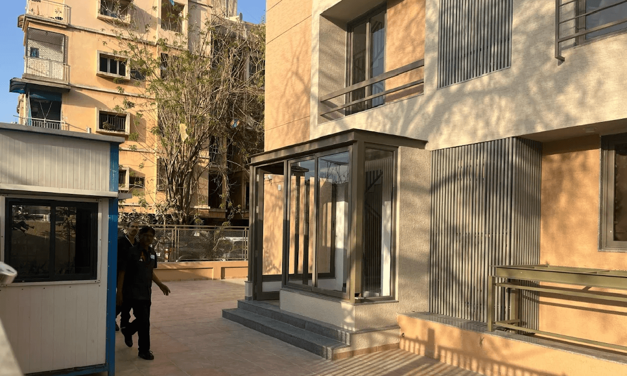 PG in Satellite Ahmedabad